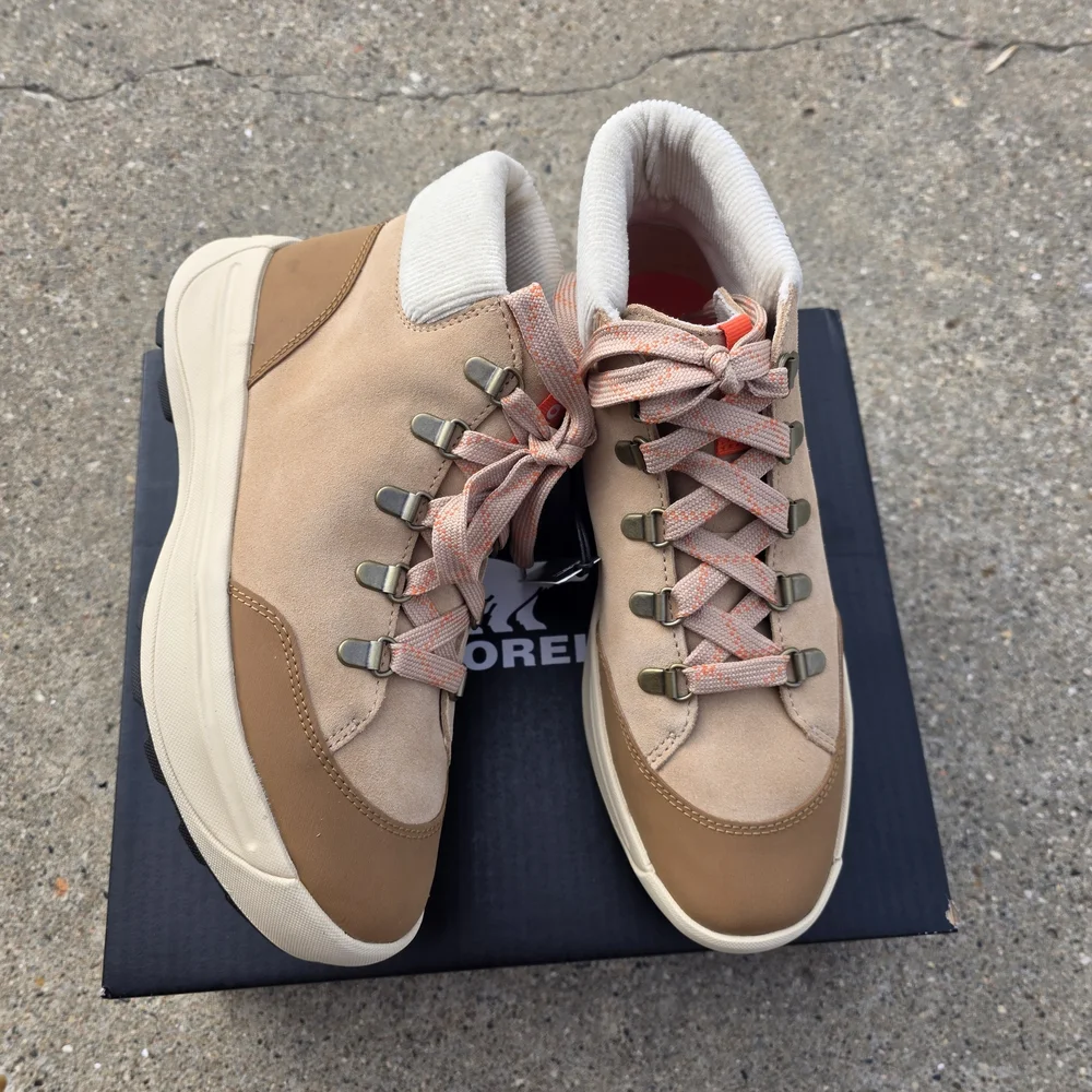 Sorel Tan and Pink Hiking Sneaker Style Suede Leather Boots Women 9.5